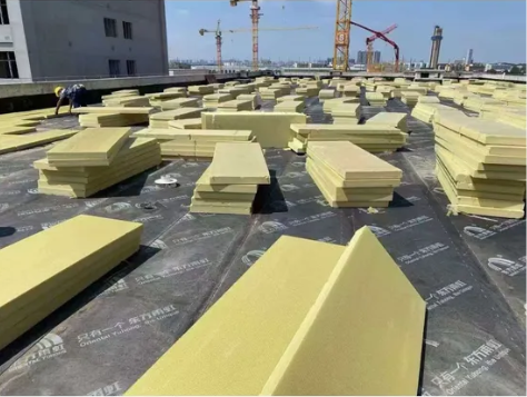 Minimal Water Absorption Dimensionally Consistent Heat Insulation XPS Foam Board for Old Building Energy Retrofit