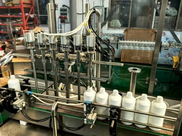 PET Bottle Liquid Filling Machine, Aseptic Filling For 30-500ml Bottles Ideal For Cosmetics, Cleaning Agents, And More With Nitrogen Purging
