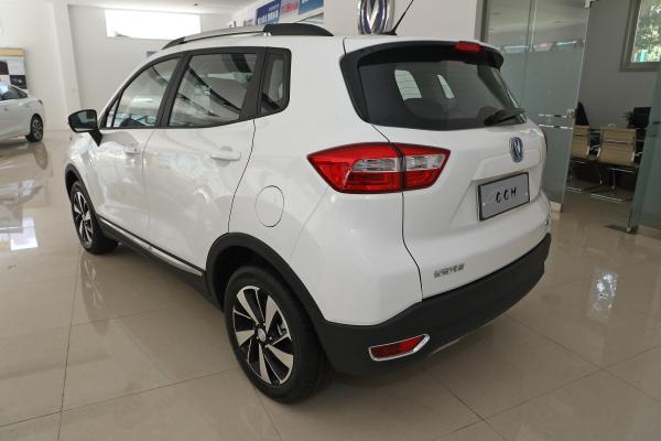 Changan CS15 1.5L Leaf Spring Used Electric Cars Euro 6