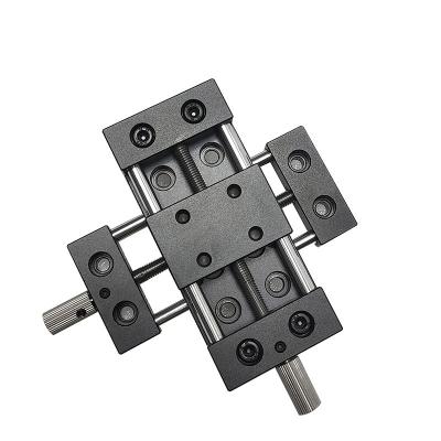 Fase Xy manual linear da combinação de duas linhas centrais que estica a tabela com travamento