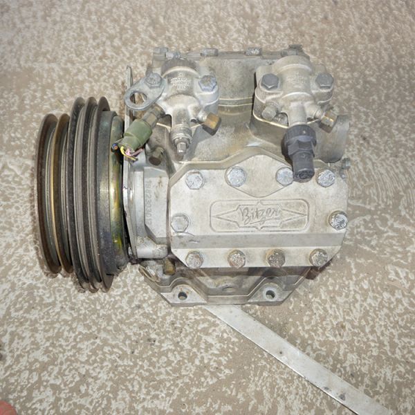 OEM Used Bitzer Compressor Corrosion Resistant Second Hand Truck Parts