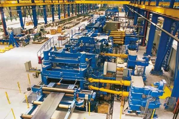 Procédé de fabrication des tubes en acier soudés en spirale sous arc submergé SSAW selon la norme EN10217