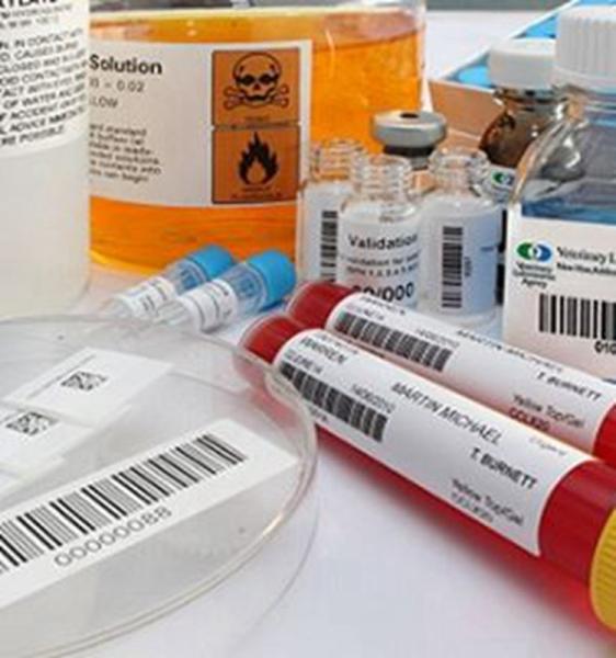 Etiqueta médica que empacota a pressão quente do esparadrapo do derretimento - 7085-85-0 sensível