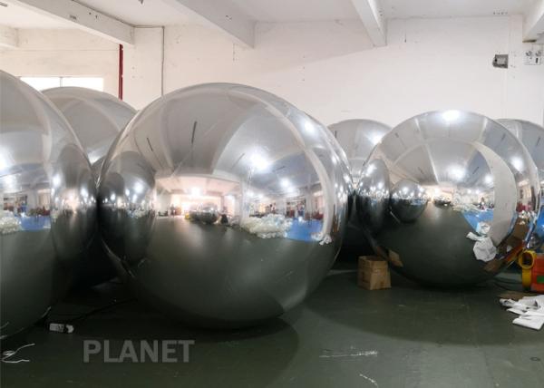 O ar selou a bola decorativa inflável do espelho da decoração de prata gigante do Natal da fase do PVC