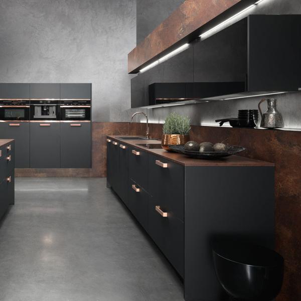 Подгоняйте современные модульные неофициальные советников президента с краном раковины и верхними шкафами