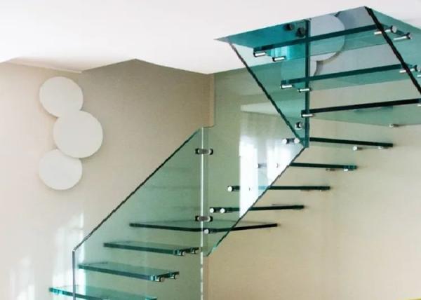 Modern Interior Glass Railing Balcony / Tempered Glass And Aluminum Deck Railing Customized Size Aluminium Decking Balustrade