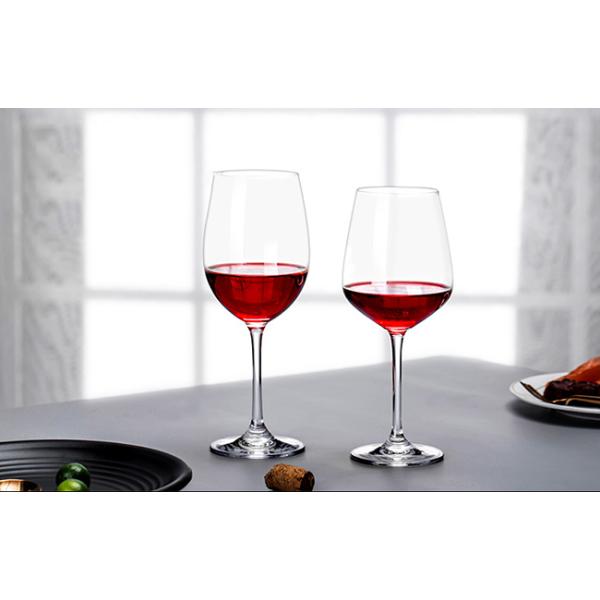 Итальянские бокалы 8оз/240мл стиля кристаллические вручают надутое для ресторана