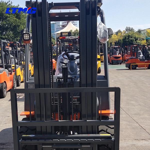 environmental  4.5m Triplex Mast 3 Ton Electric Forklift With Side Shifter