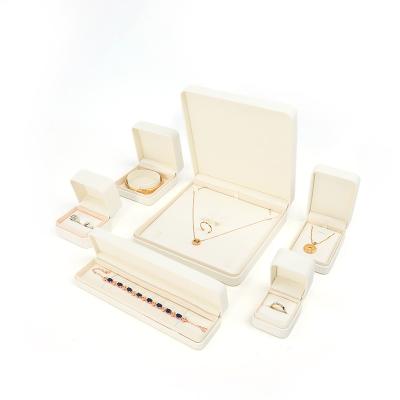 White Leather Jewelry Box  big Jewelry Set Packaging With Customized Logo