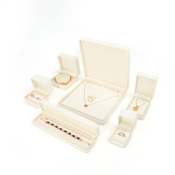 White Leather Jewelry Box  big Jewelry Set Packaging With Customized Logo