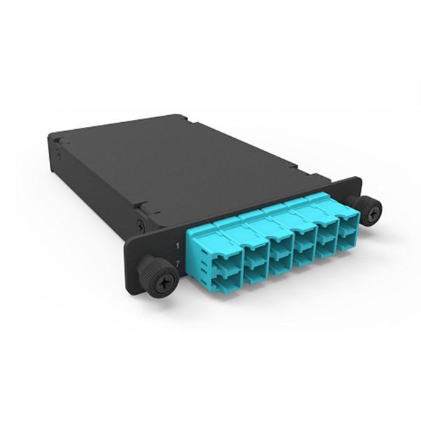 Cerco da fibra da cremalheira 1u de Data Center, caixa da parede da fibra ótica dos portos do alto densidade MPO LC 96
