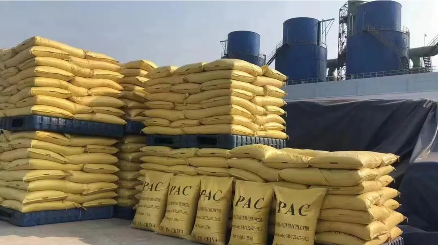Factory Supply 30% Polyaluminium Chloride PAC Coagulant in Water Treatment Field