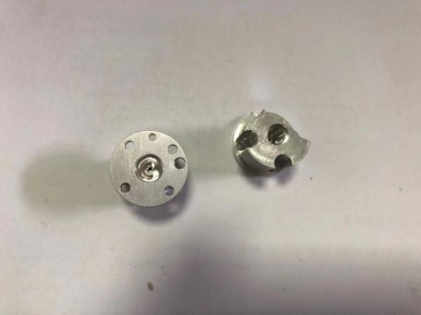 Acessórios de alumínio do torno do metal da tolerância 0.005mm para a máquina do laser
