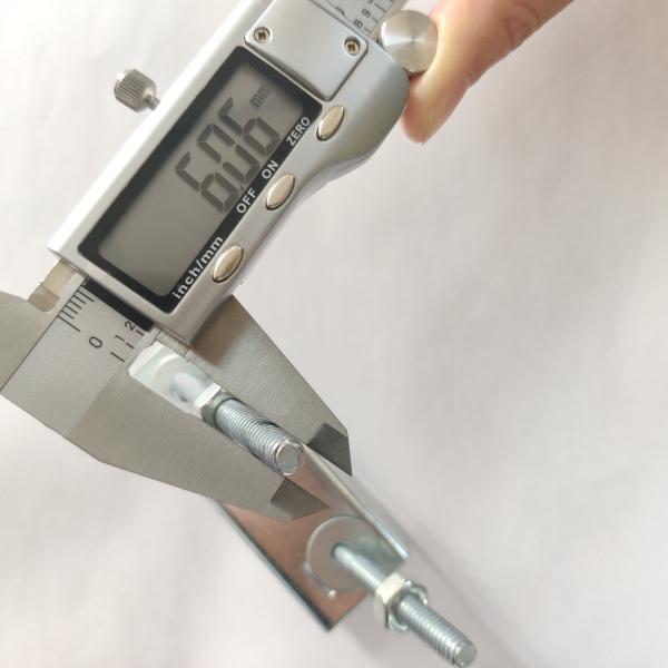 Бесплатные образцы предоставили U-Bolt Clamp для труб M6-M64 из углеродистой стали/нержавеющей стали