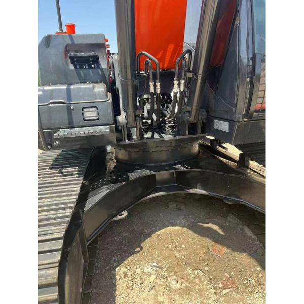 Hitachi ZX200-3 Excavator 20 Ton Tracked Excavator That Has Been