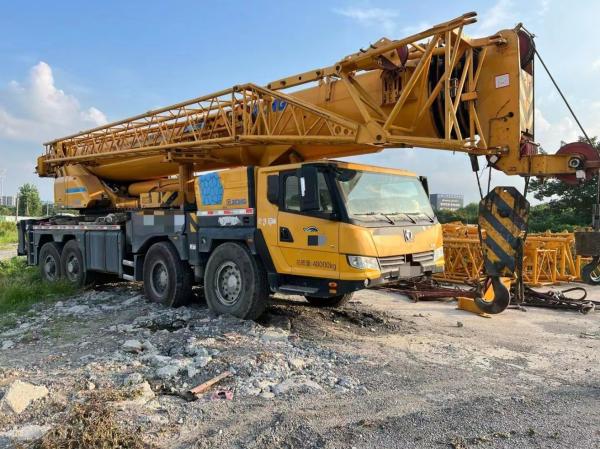XG 90T 2019 Grue de camionnage 90% en bon état Grue mobile de 100 tonnes Grue hydraulique