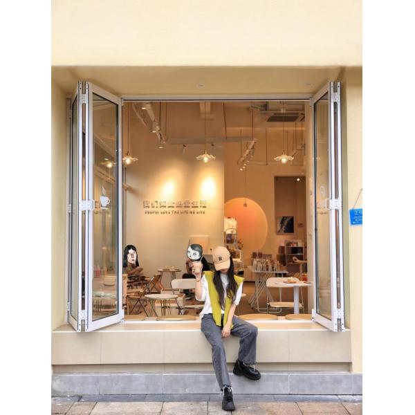 Sydney Folding Window Experts | Free On-Site Measurement