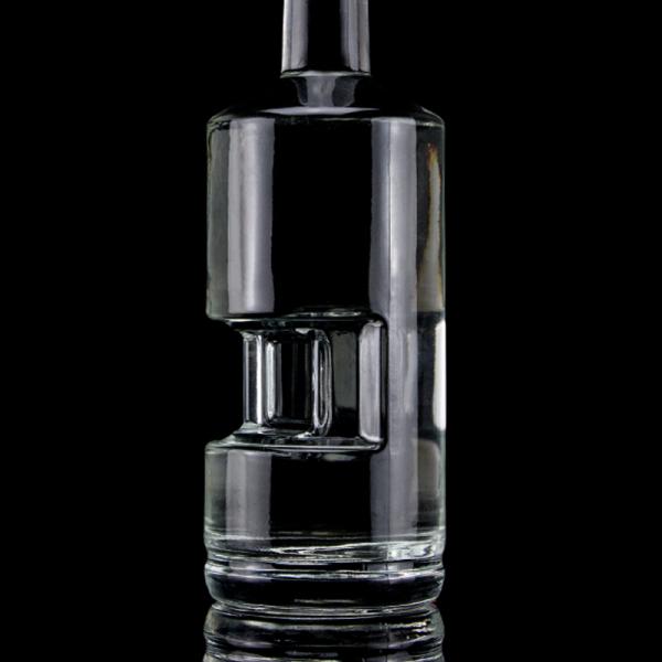 Collar Material Glass Vodka Bottle 500ml700ml for Liquor Manufacturing Industry