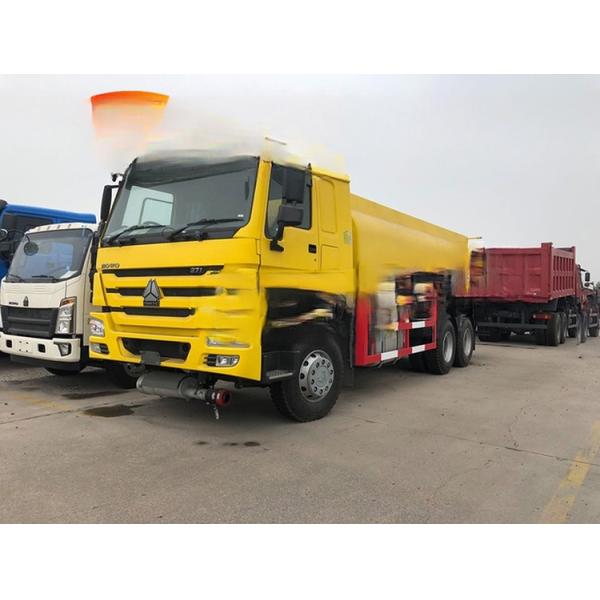LHD RHD Тип вождения Sinotruk Нагрузчик с наклоном 20000 литров 6000 галлонов Howo 6x4 380 лошадиных сил