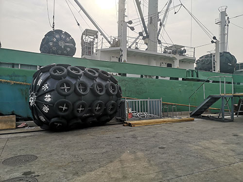 Обвайзер DNV LR морского пехотинца длины 4000mm Dia 2500mm резиновый