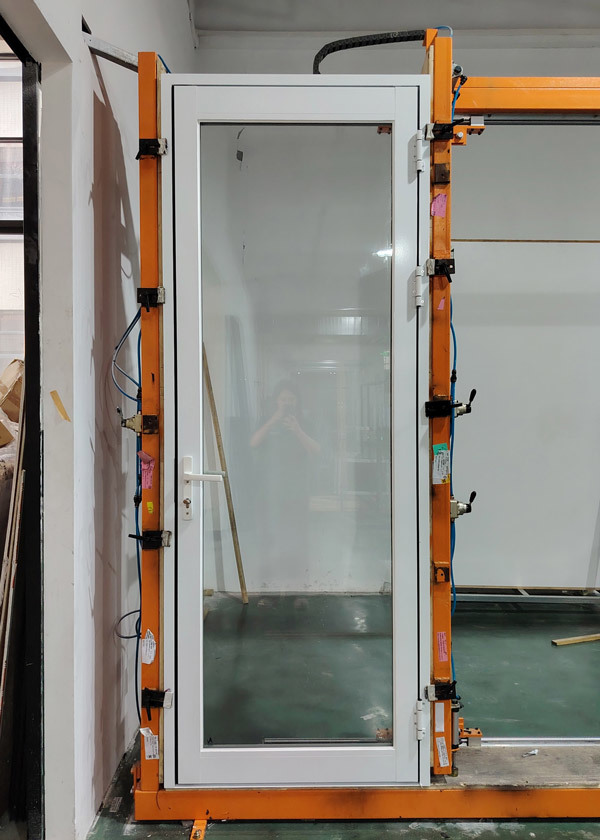 1.8mm Thick & Durable | AS2047 Certified Weather Resistant Aluminum Swing Doors