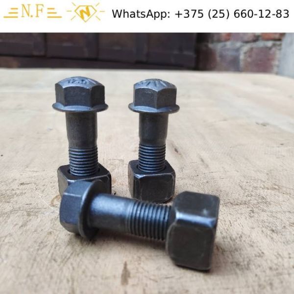 Construction Machinery Nuts Bolts Komatsu Construction Machinery Excavator Track Bolts and Nuts Construction Machinery Bolts 21n-32-31211