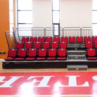 Allocation des places escamotable ignifuge anti-vieillissement de blanchisseur pour la tribune de stade