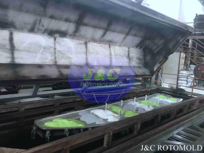 Mixed Camo Colors Roto Molded Plastic Kayak , LLDPE / HDPE Rotomolded Catamaran