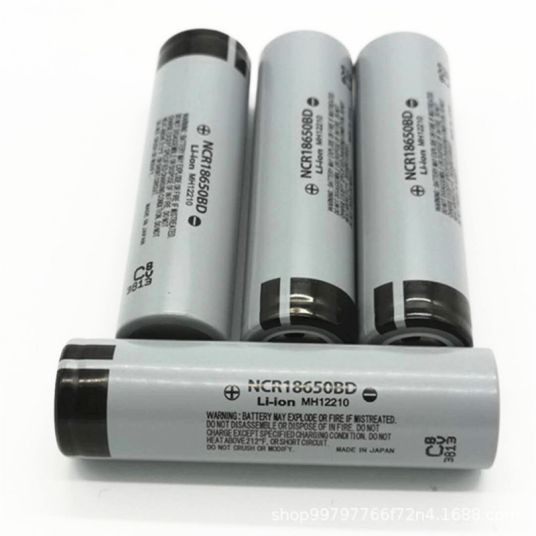 батарея 18650 иона 3.2V 3200mah Li, клетка проблескового света 18650 цилиндрическая