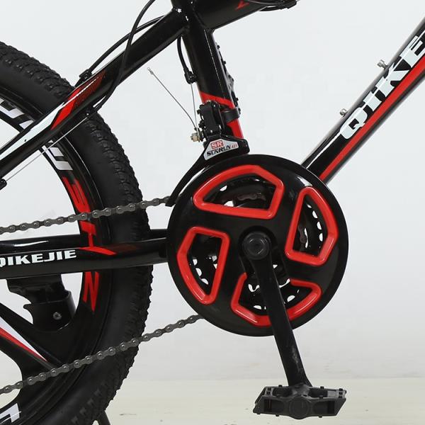 20 pouces de vélo pour enfants confortables à manœuvre de déglutition vélo de montagne pour enfants pour garçons