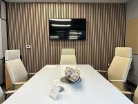FSC Eco-friendly Natural Oak Acoustic Wood Veneer Slat Wall Panels Luxury Quality