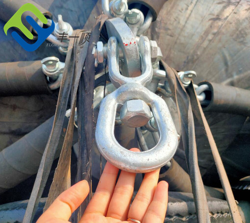 3300 Mm * 6500 Mm Yokohama Pneumatic Rubber Fender For Ship To Ship Or Ship To Shore