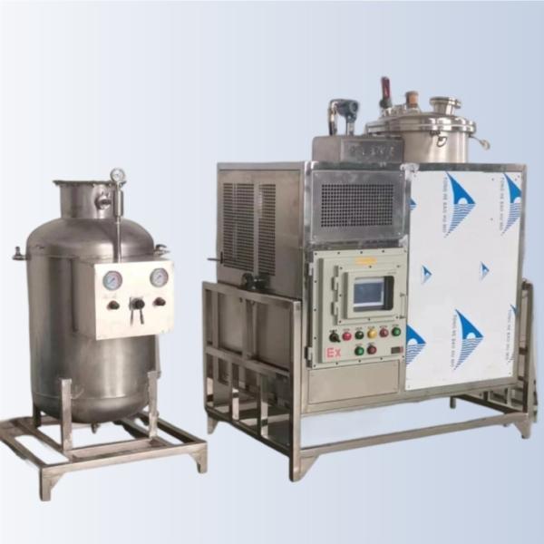 300L Automated Safe And Economical Solvent Recovery Machine For Industry
