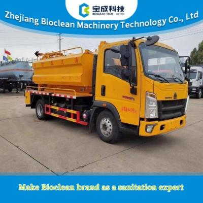 2.2m3 2200L 7.4tons Sewage Suction Truck Diesel Powered Pipeline Dredging