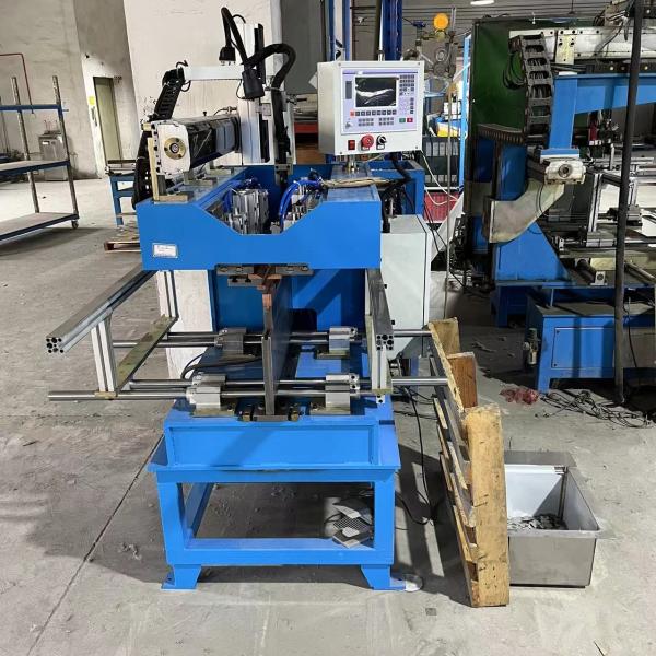 ステンレス鋼のキッチンシンク用の直縫溶接機 2つの単一のボウルを溶接する機械