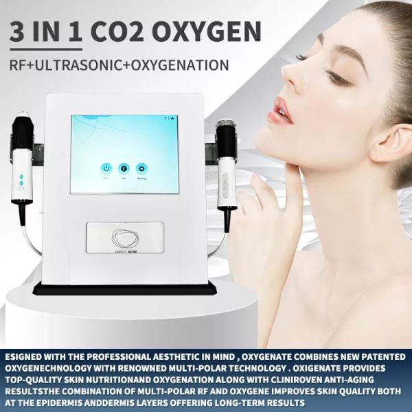 La clínica de la máquina de la belleza del cuidado de piel de la oxigenación de la burbuja de Mini Co 2 utiliza Bo01