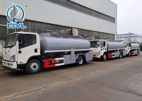 380HP 4X2 Oil Tanker Trailer in Red , 15000L Fuel Tanker Truck EURO II Refueling Oil Tanker Truck with Dispenser