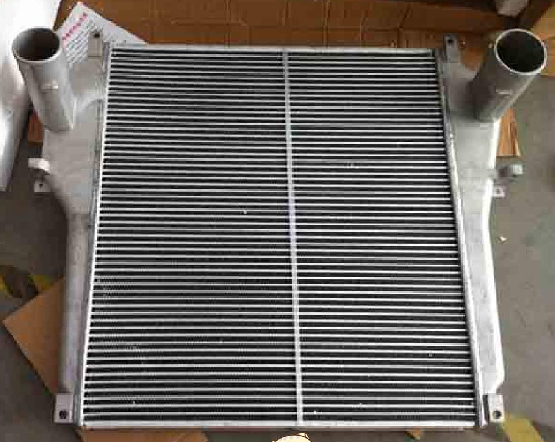 17940-E0481-A ALUMINUM WATER TANK INTERCOOLER COOLING SYSTEM FOR HINO TRUCKS