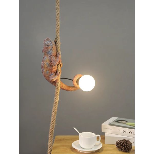 Retro pendant light Resin White color chameleon pendant Lamp Animal chandelier (WH-VP-299)