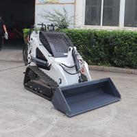 Chargeur à direction de patinage de petite capacité de 420 cc avec raccordement à godet