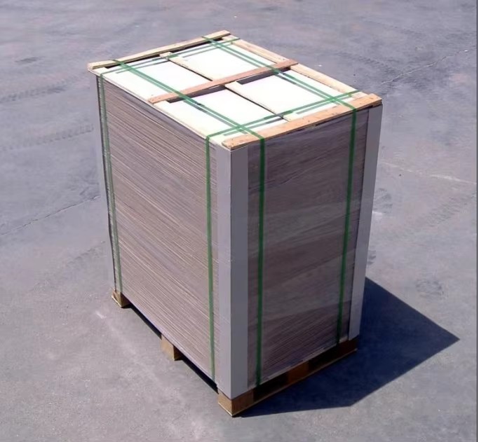 Coated Duplex Board Grey Back White Paper for Packaging Bags and Packaging Boxes