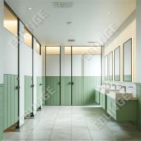 Résistant aux rayures et facile à nettoyer 1/2 pouce 1950 mm Parement de toilette avec porte à charnière