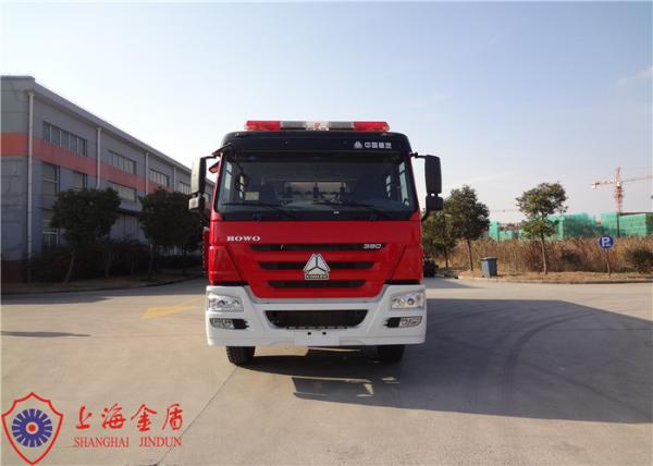 tipo de movimentação 6x4 carro de bombeiros da espuma com a cabine dianteira superior lisa do retorno do metal