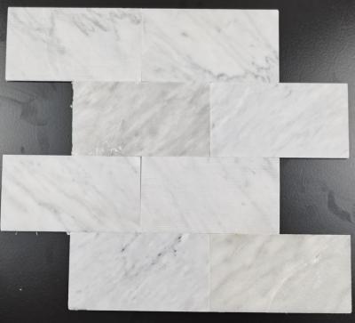 Tuile de mosaïque en pierre de marbre blanche polie pour la décoration de mur