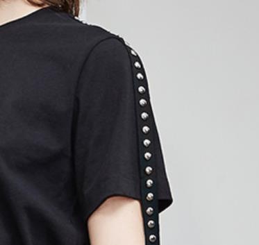 Заклепка выгравированная металлом с логотипом | Латунная заклепка