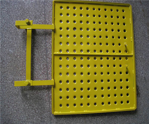 Yellow Scaffolding Ladder Steel Trap Door / Ladder Access Hatch Door For Construction