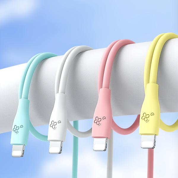 1m Cable de carga de silicona inquebrantable Conectores reforzados Diseño anti-ray Soporte OEM personalizado