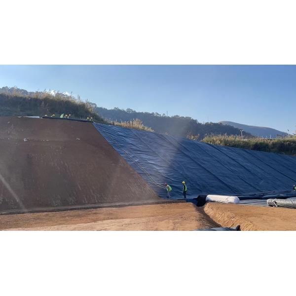 Uv Resistance Geomembrane 1.0mm 2.5mm Textured Anti Slip Easy Construction Laying Suitable Slop Application Width 6m 8m