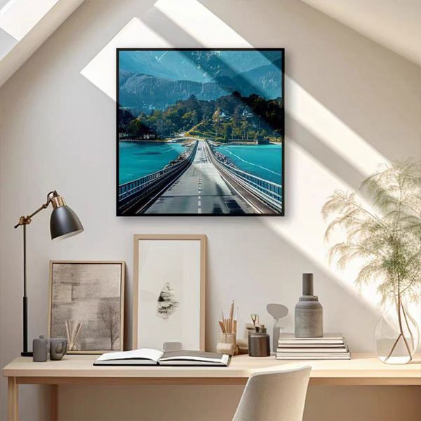 33.2 Inch Square Ultra Thin Wall Mounted LCD Monitor , Touch Video Advertising Monitor