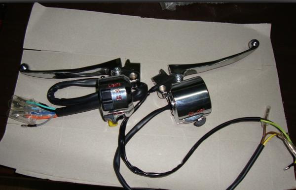 Honda Cd70 Chrome Motorcycle Handle Bar Switch With Brake Lever and Clutch Lever